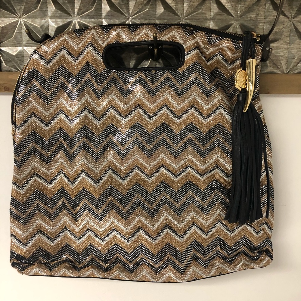 VINCE CAMUTO BLACK LEATHER CLUTCH